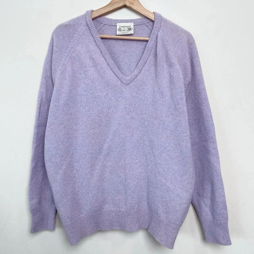 Vintage Britain Lambswool Mens UK 46 Purple Vneck Sweater